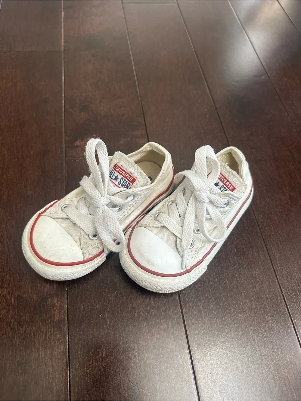 Converse Kids White and Red Low Top Sneakers